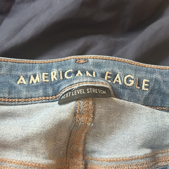 These are American Eagle size 4 short. - Picture 2 of 4